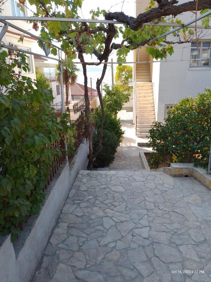 Apartman Tomic - Copacabana Beach Okrug Gornji Exterior photo