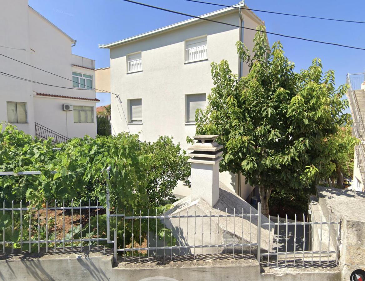 Apartman Tomic - Copacabana Beach Okrug Gornji Exterior photo